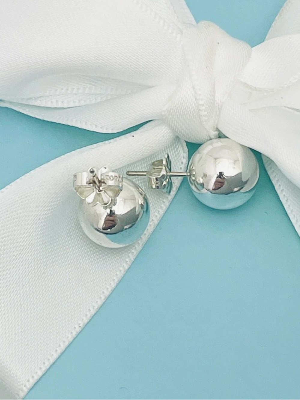 Authenticated Tiffany & Co HardWear 10mm Ball Stud Earrings Sterling Silver